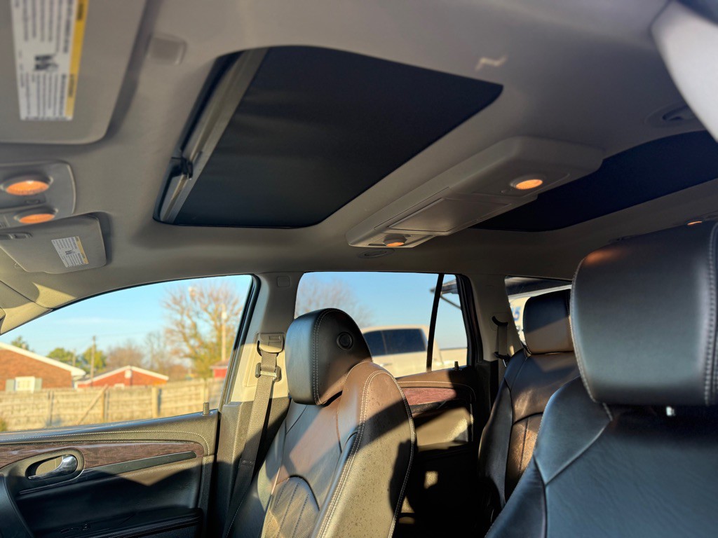 2017 Buick Enclave Image 13