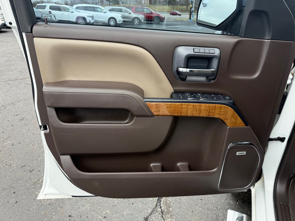 2016 GMC Sierra Image 9