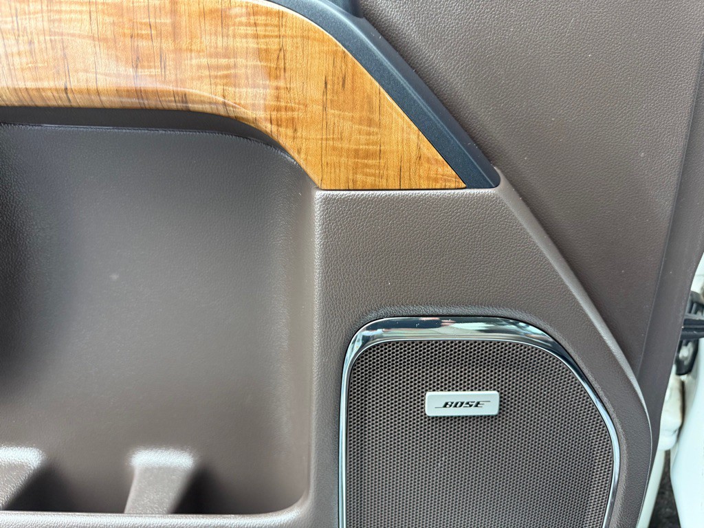 2016 GMC Sierra Image 10