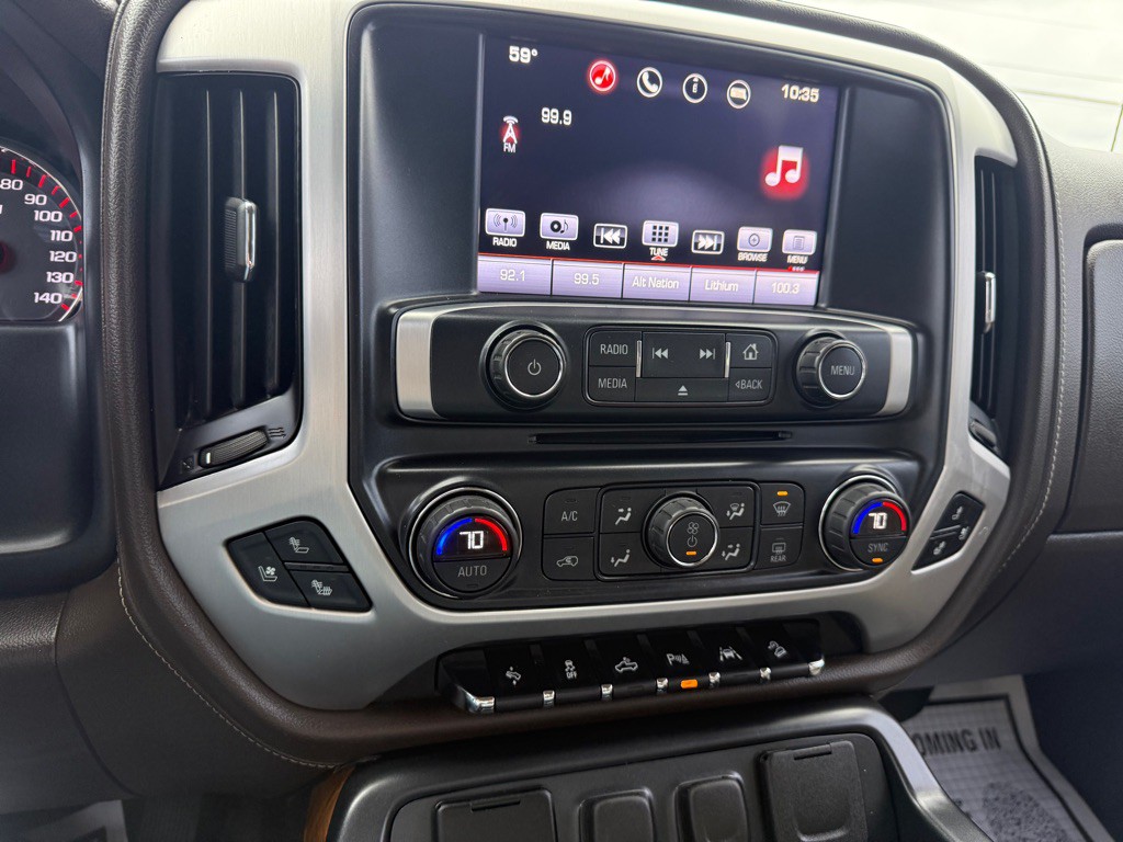 2016 GMC Sierra Image 18