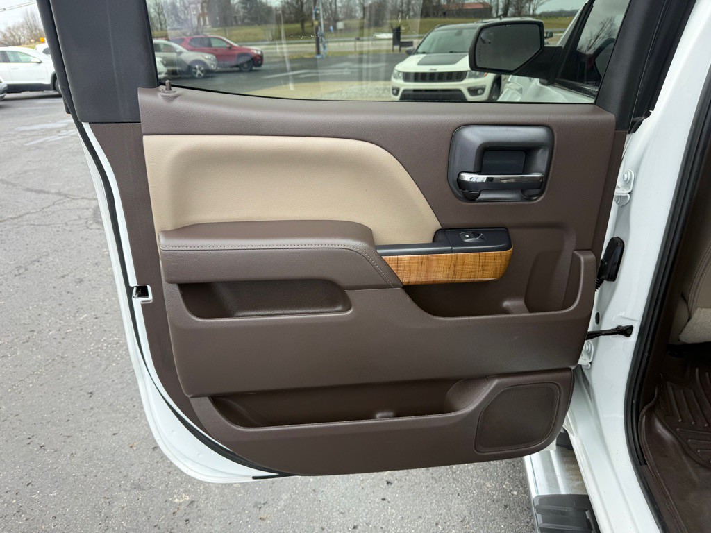 2016 GMC Sierra Image 23