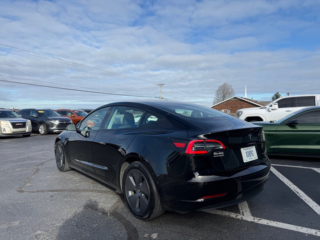 2022 Tesla Model 3 Image 3