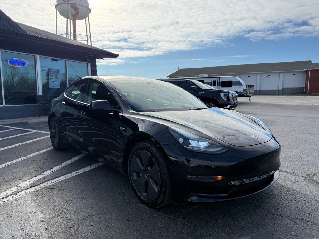 2022 Tesla Model 3 Image 7
