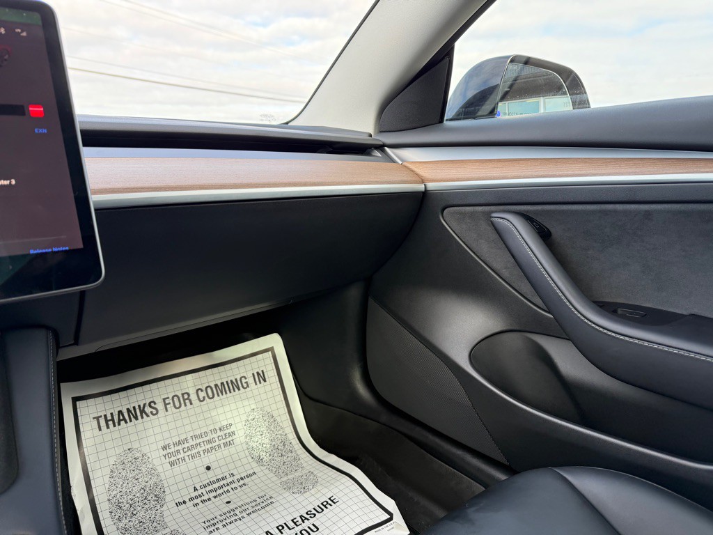 2022 Tesla Model 3 Image 20