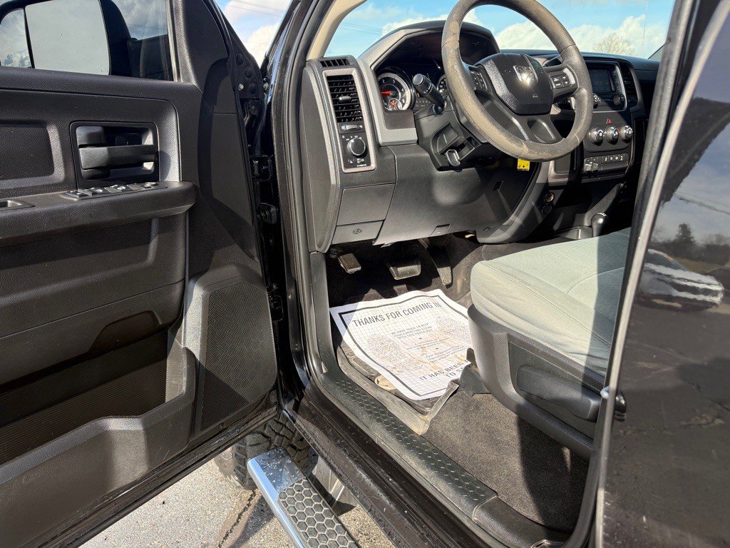 2018 RAM 2500 Image 12