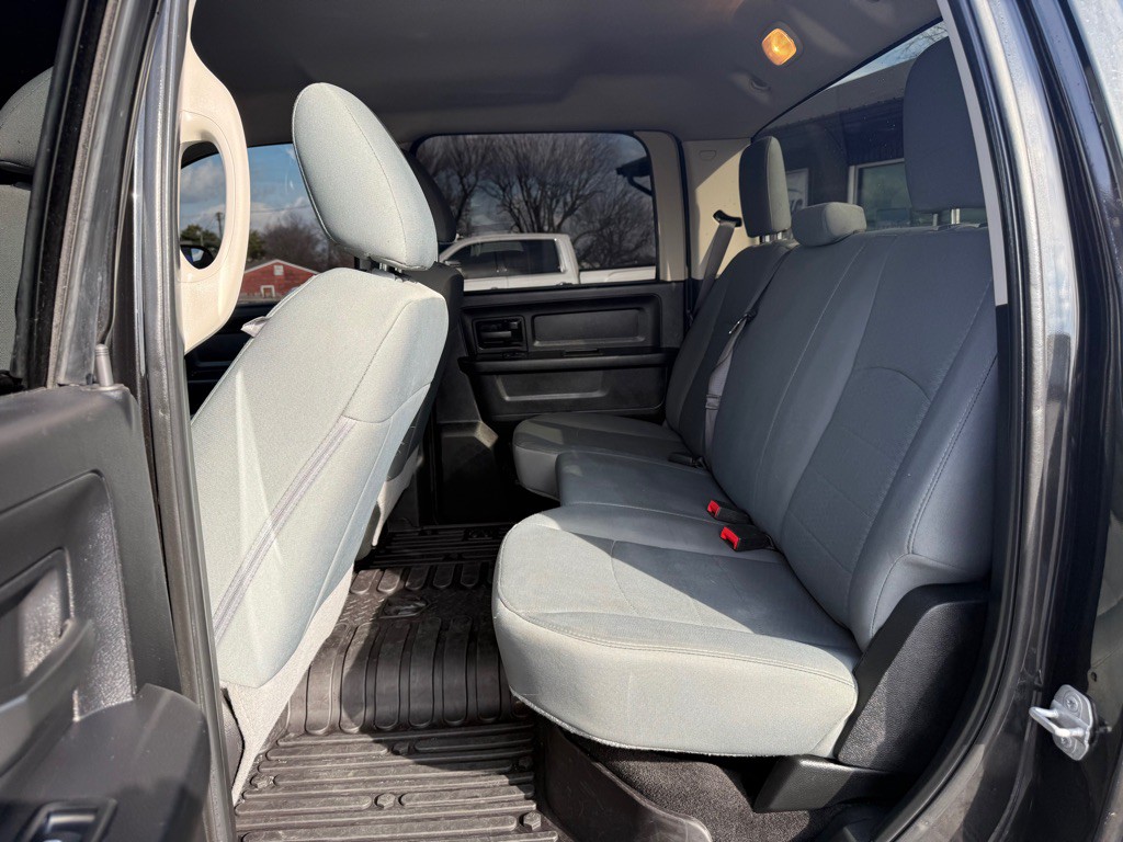 2018 RAM 2500 Image 24