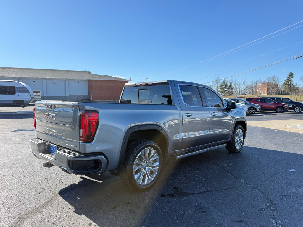 2020 GMC Sierra Image 4