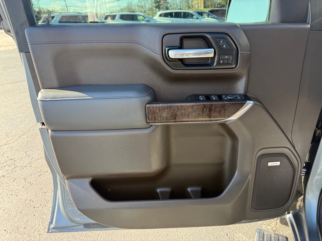 2020 GMC Sierra Image 9