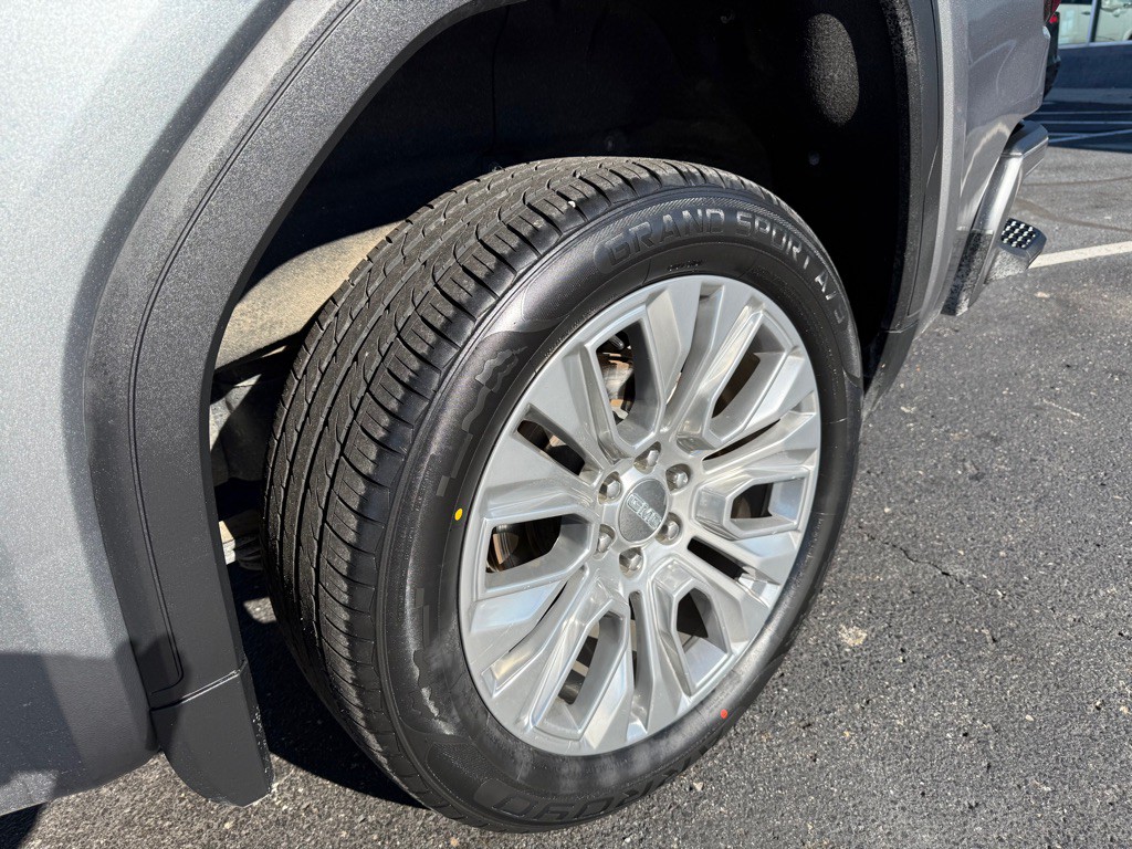 2020 GMC Sierra Image 28