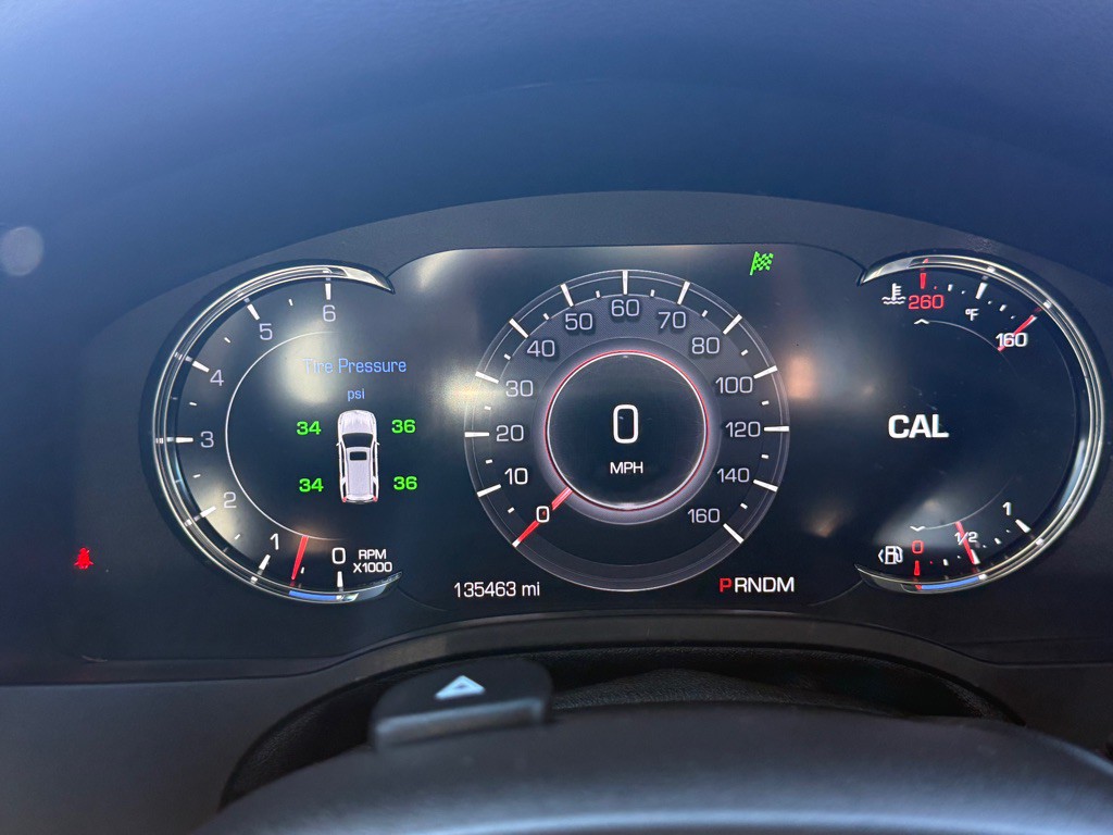 2016 Cadillac Escalade Image 14