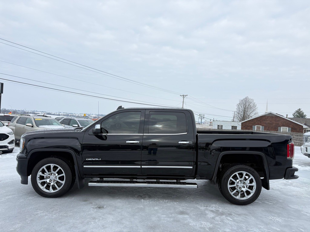 2017 GMC Sierra Image 2
