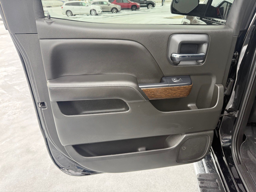 2017 GMC Sierra Image 22