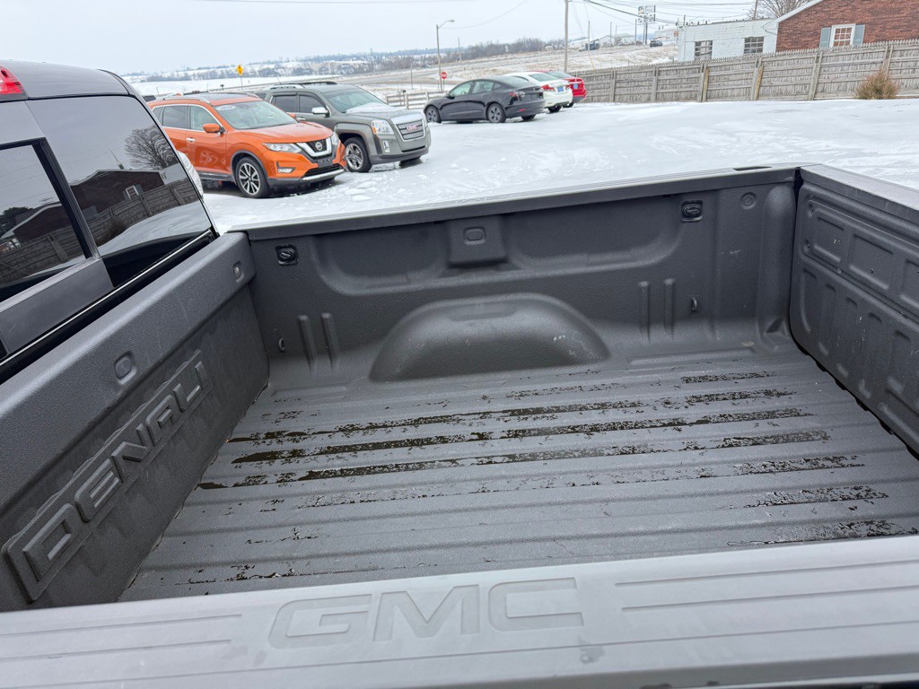 2017 GMC Sierra Image 26