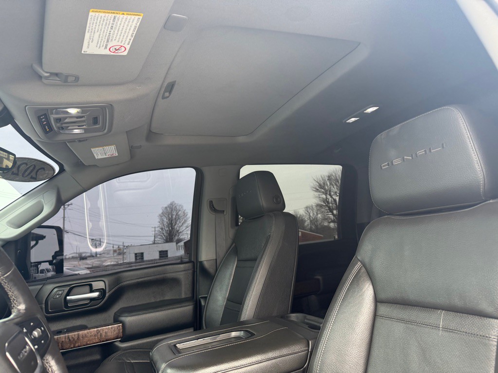 2020 GMC Sierra Image 13