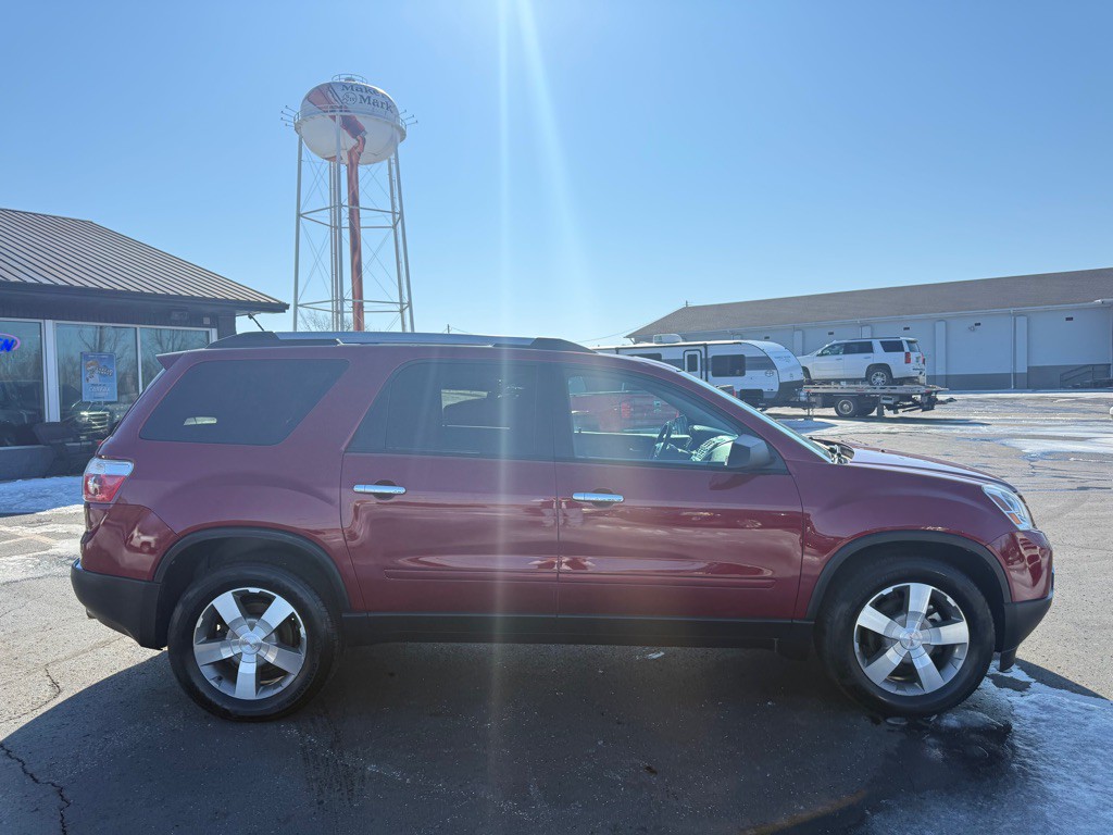 2010 GMC Acadia Image 7