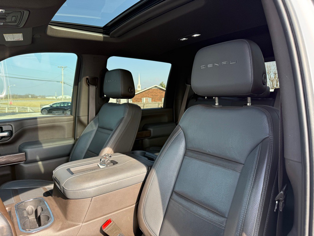 2020 GMC Sierra Image 14