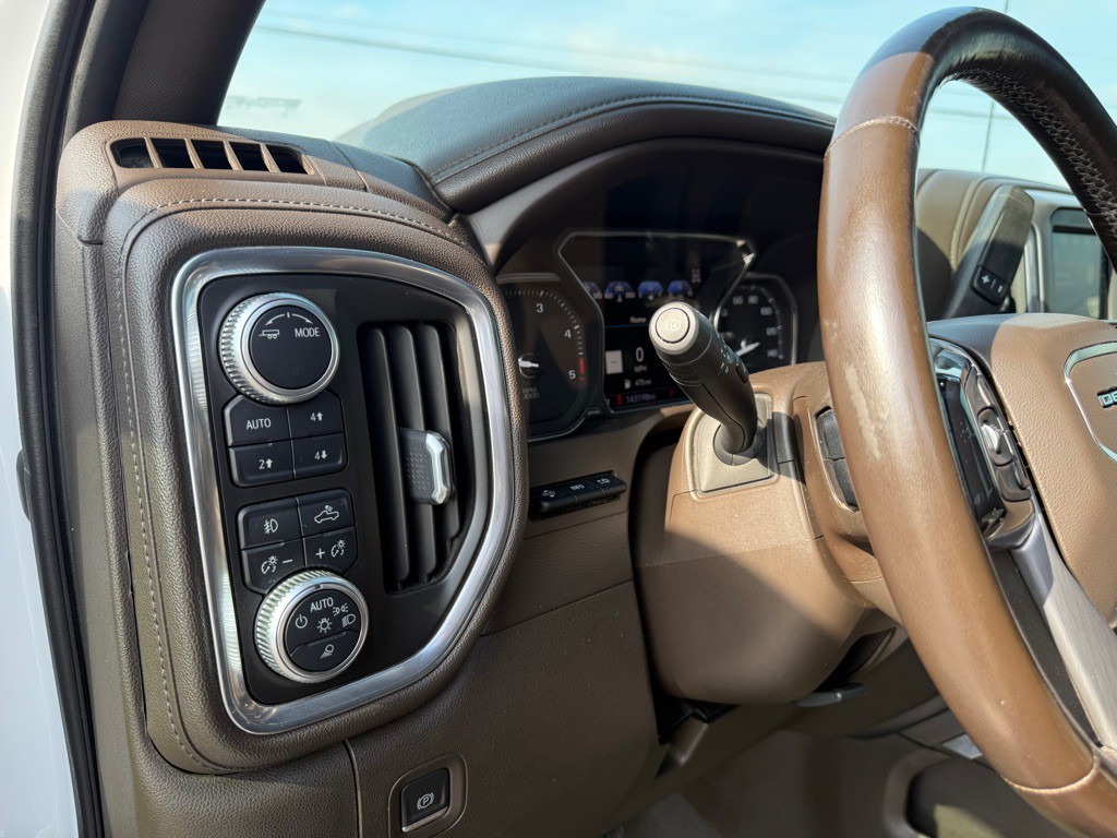 2020 GMC Sierra Image 16