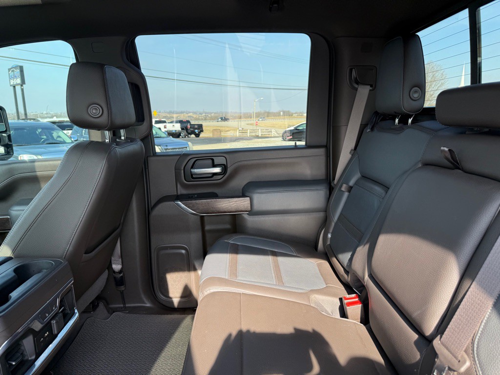 2020 GMC Sierra Image 27