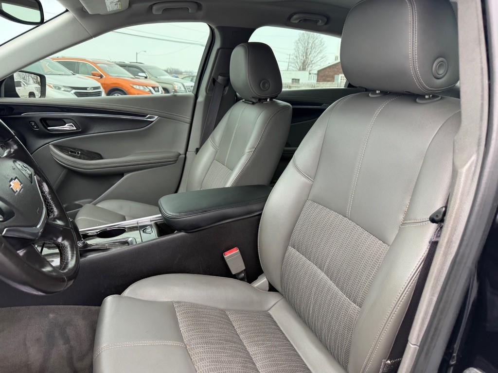 2015 Chevrolet Impala Image 11