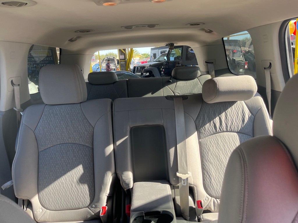 2014 GMC Acadia Image 9