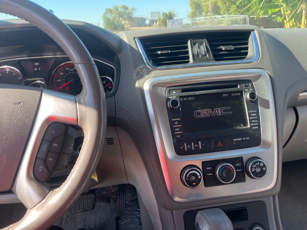 2014 GMC Acadia Image 10