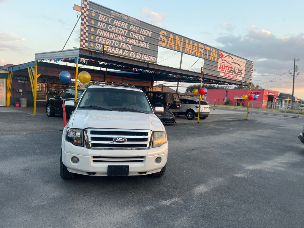 2014 Ford Expedition Image 1