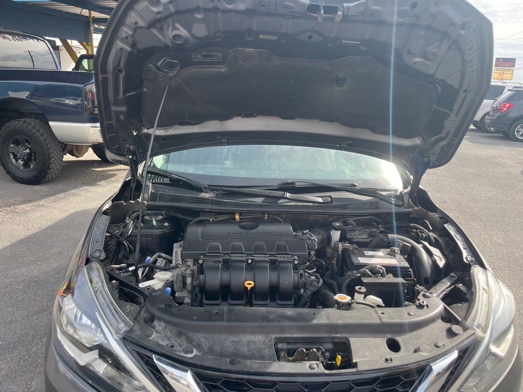 2019 Nissan Sentra Image 4