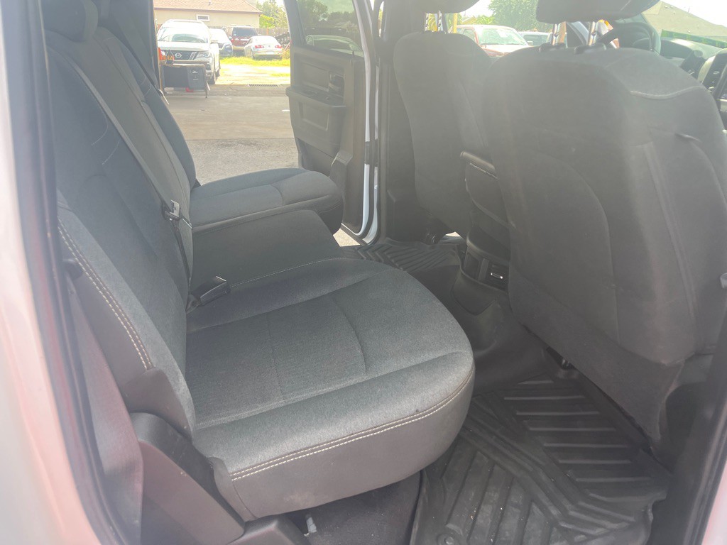 2021 RAM 3500 Image 12
