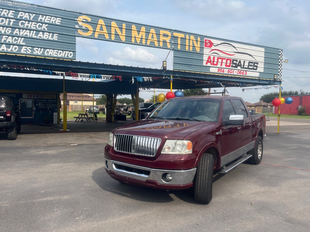 2006 Lincoln Mark LT Image 1