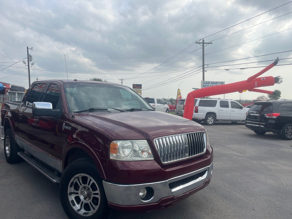 2006 Lincoln Mark LT Image 5