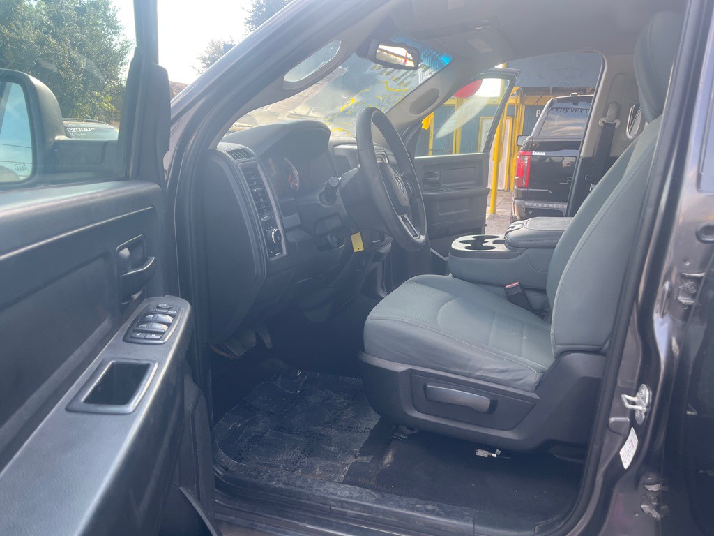 2016 RAM 1500 Image 6