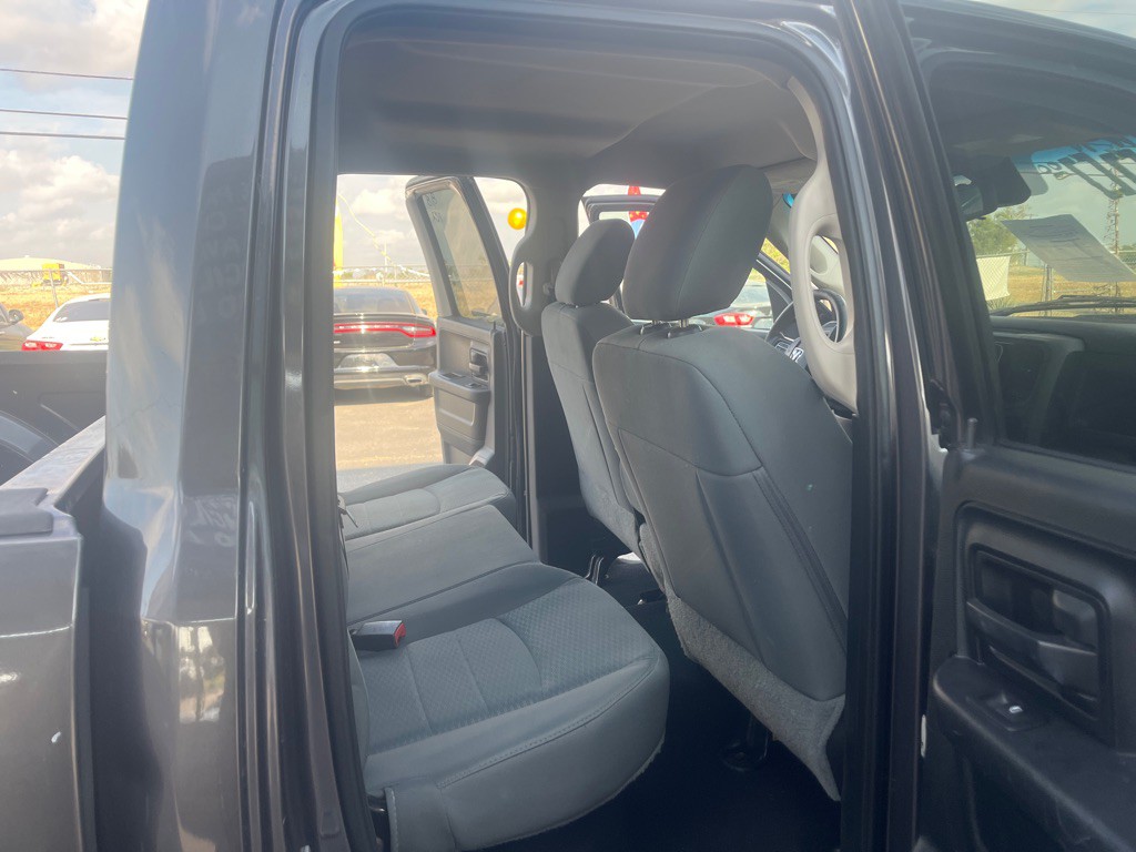 2016 RAM 1500 Image 8
