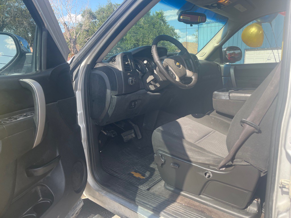 2010 Chevrolet Silverado 1500 Image 5