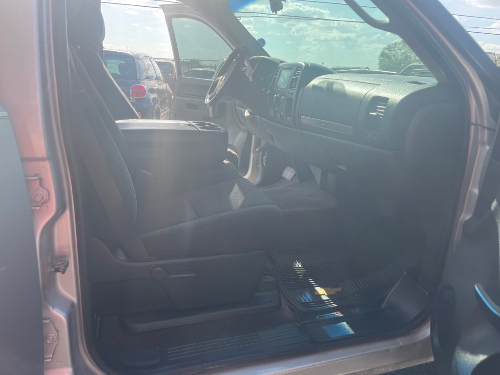 2010 Chevrolet Silverado 1500 Image 8