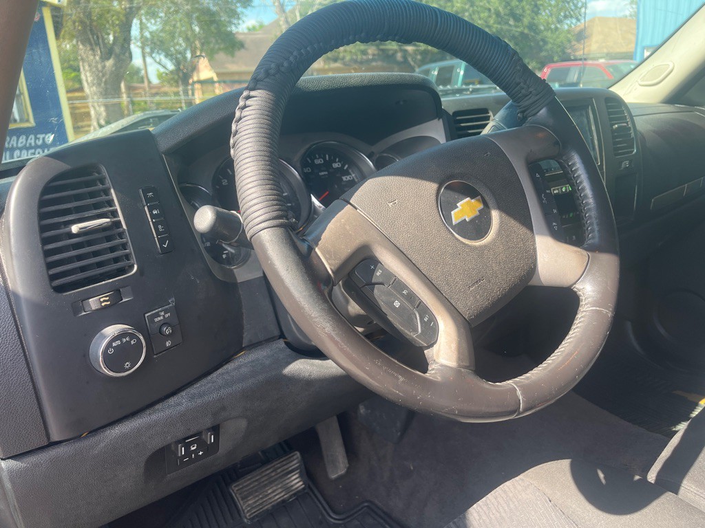 2010 Chevrolet Silverado 1500 Image 9