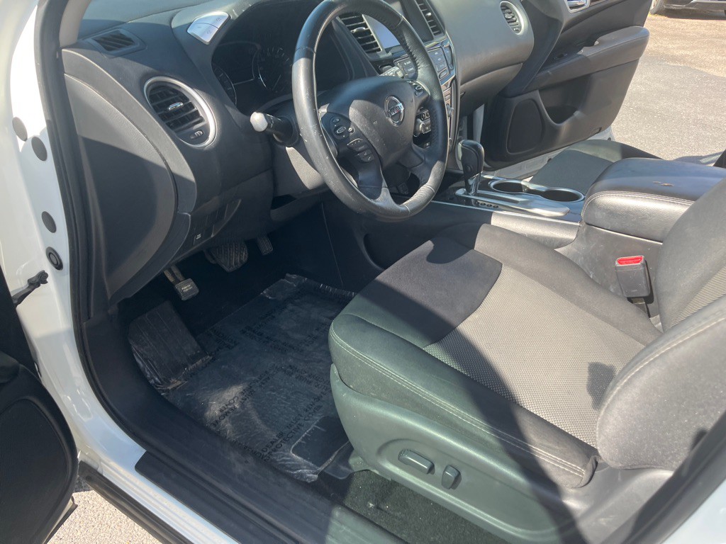 2018 Nissan Pathfinder Image 5