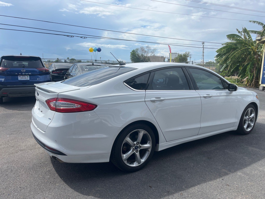 2015 Ford Fusion Image 5