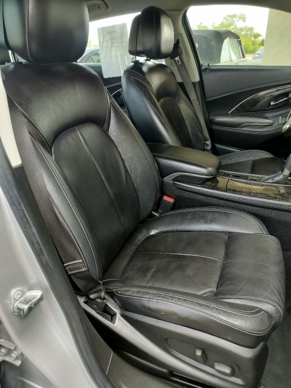 2014 Buick Lacrosse Image 24