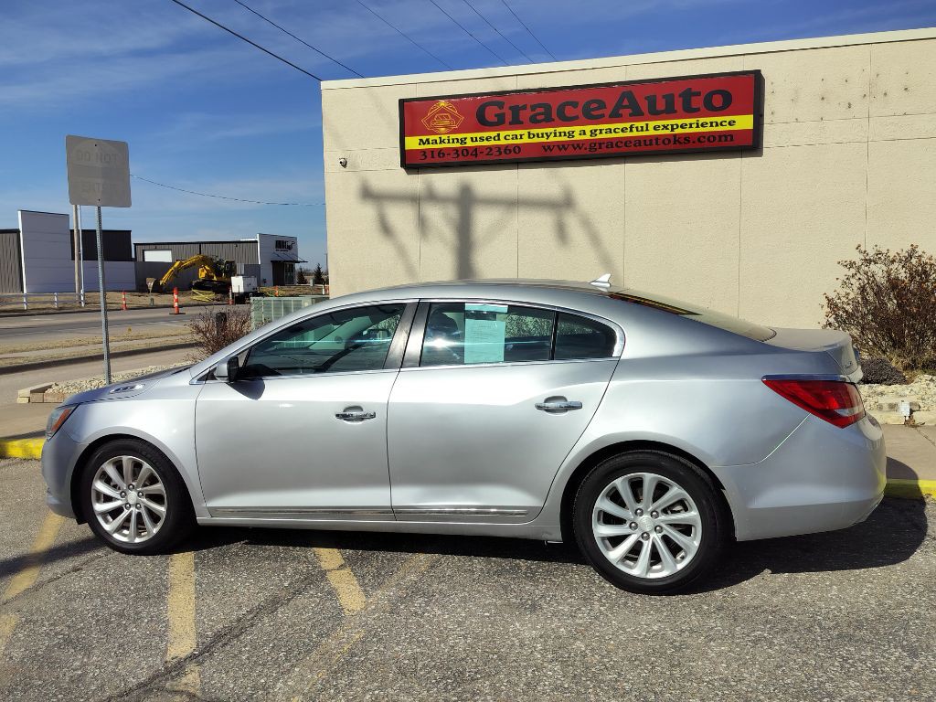 2014 Buick Lacrosse Image 2