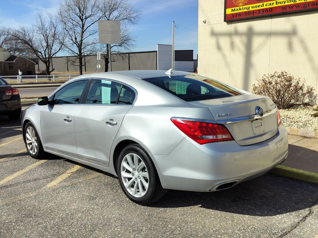 2014 Buick Lacrosse Image 4