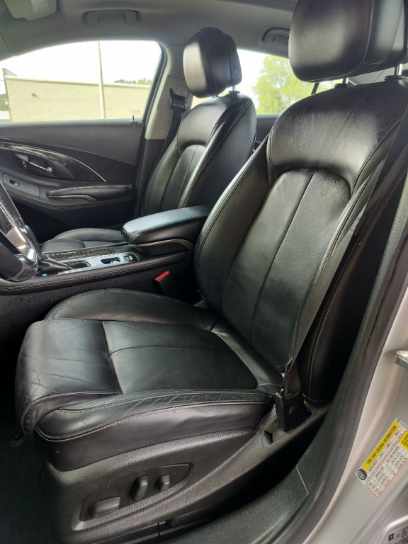 2014 Buick Lacrosse Image 11