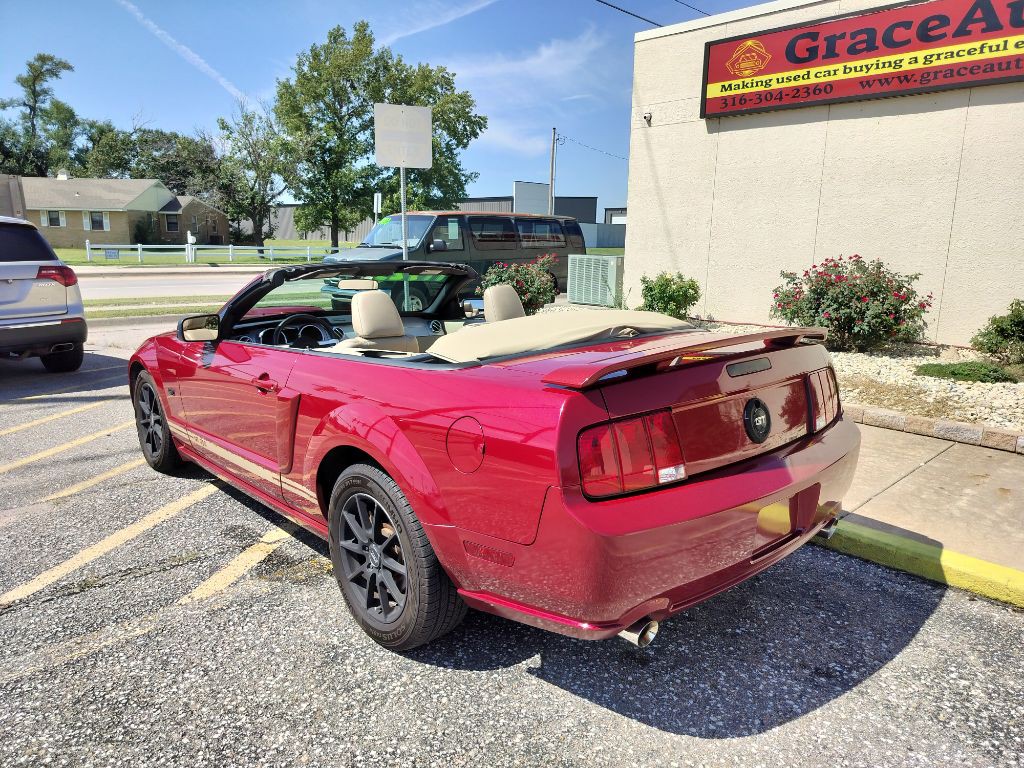 2008 Ford Mustang Image 7
