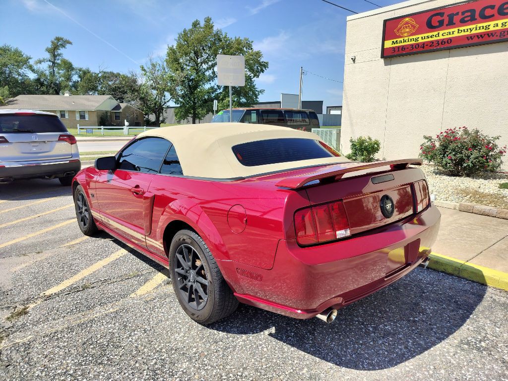 2008 Ford Mustang Image 8