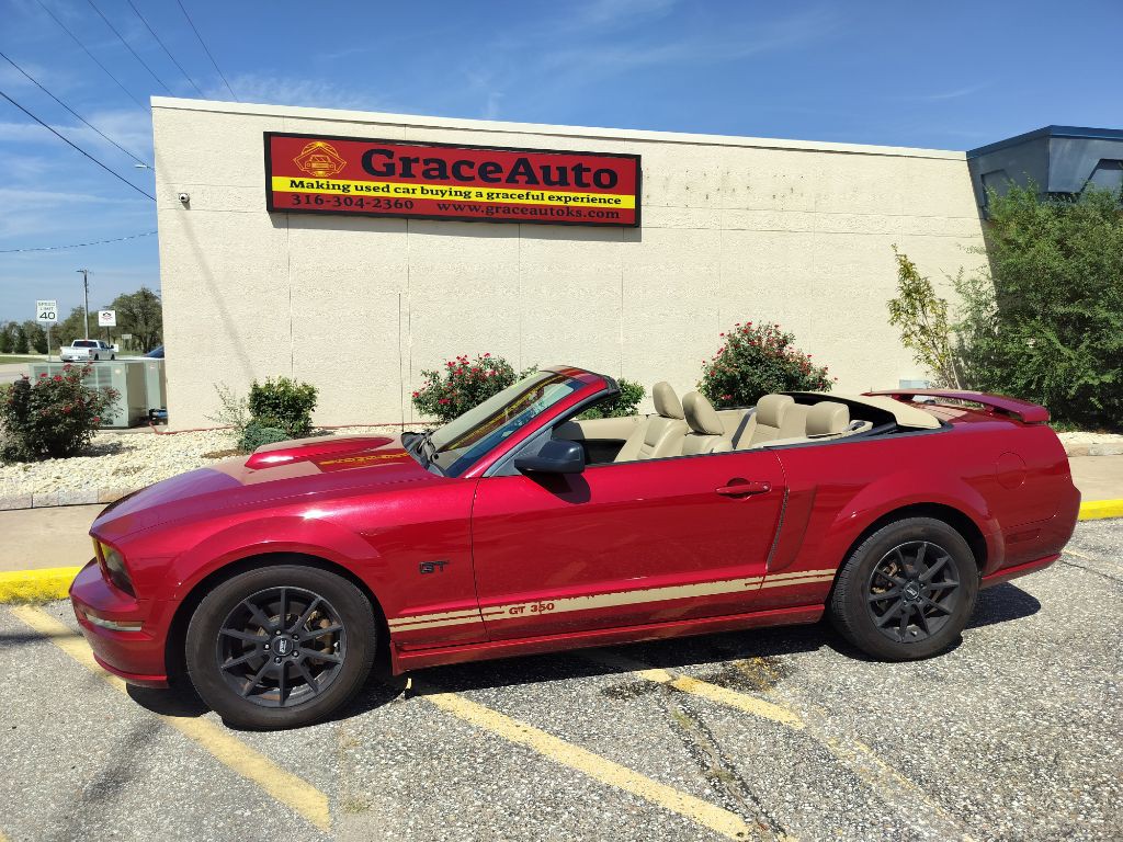 2008 Ford Mustang Image 9