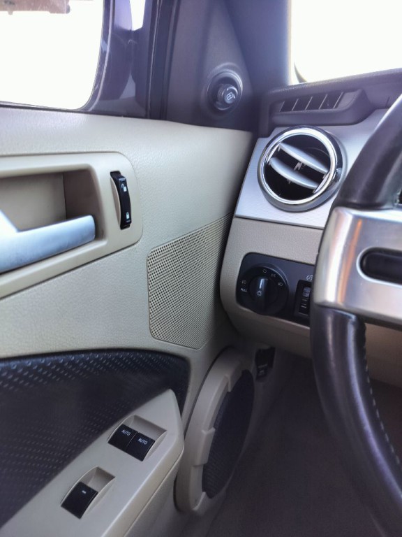 2008 Ford Mustang Image 21