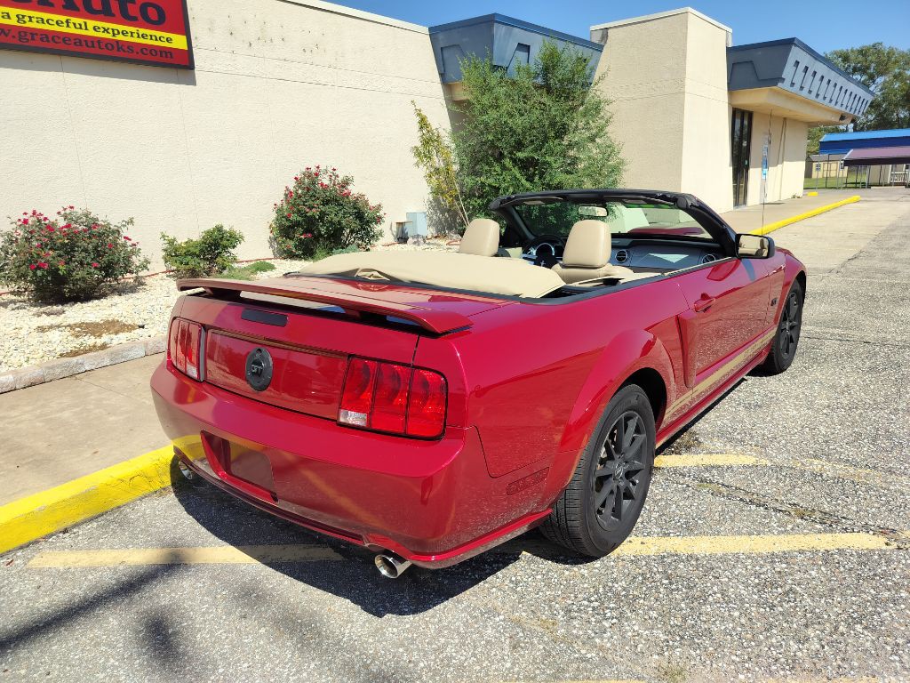 2008 Ford Mustang Image 38