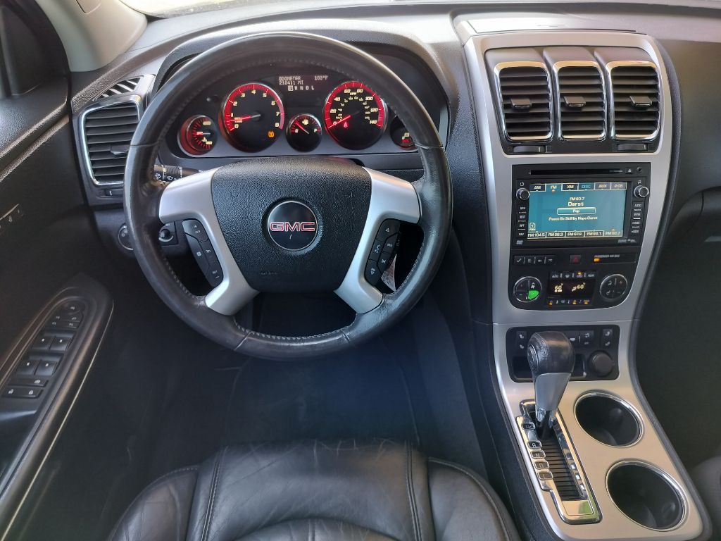 2011 GMC Acadia Image 9