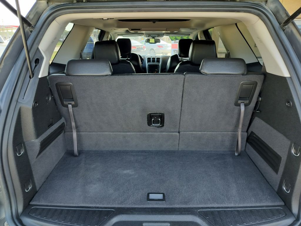 2011 GMC Acadia Image 37