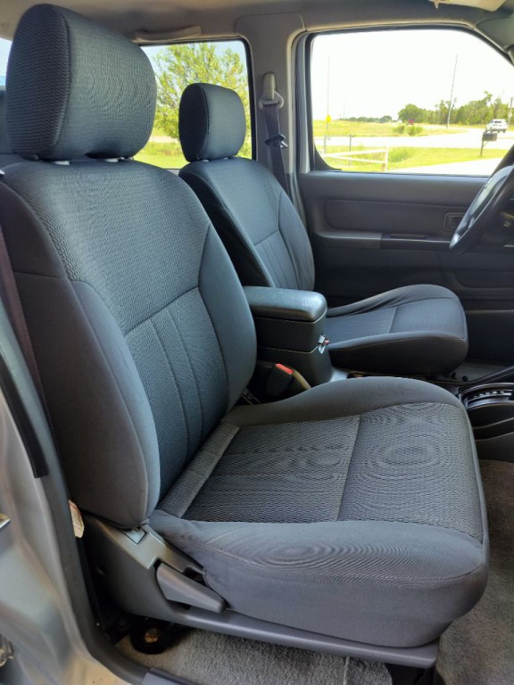 2002 Nissan Frontier Image 28