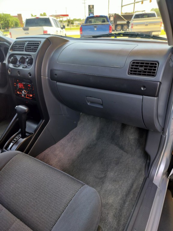 2002 Nissan Frontier Image 29